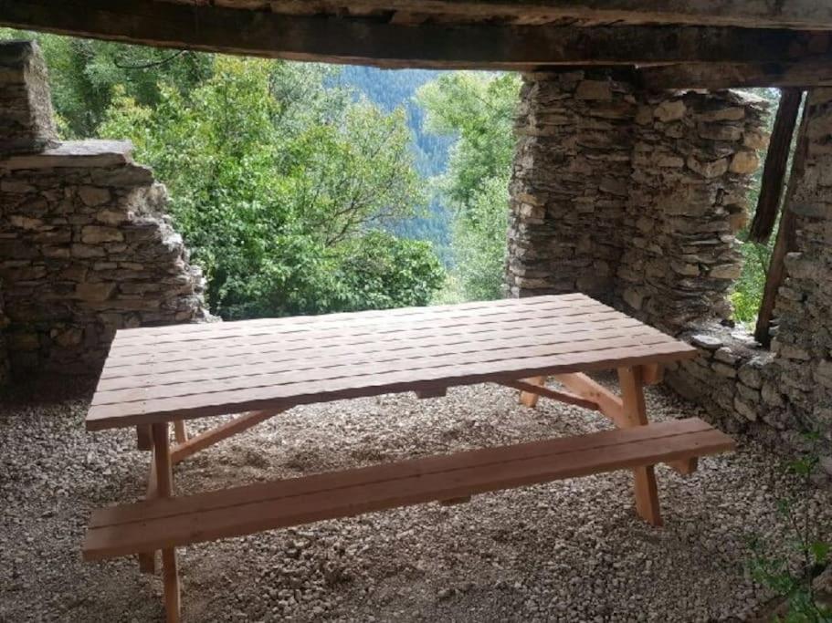 Chalet Avec Vue Sur Le Fort De Chateau Queyras Exterior photo